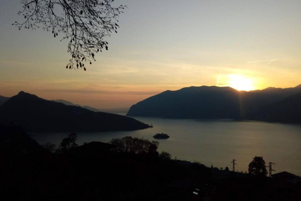 Casadolcelago Marone Villa Con Giardino Vista Lago Private Parking 外观 照片